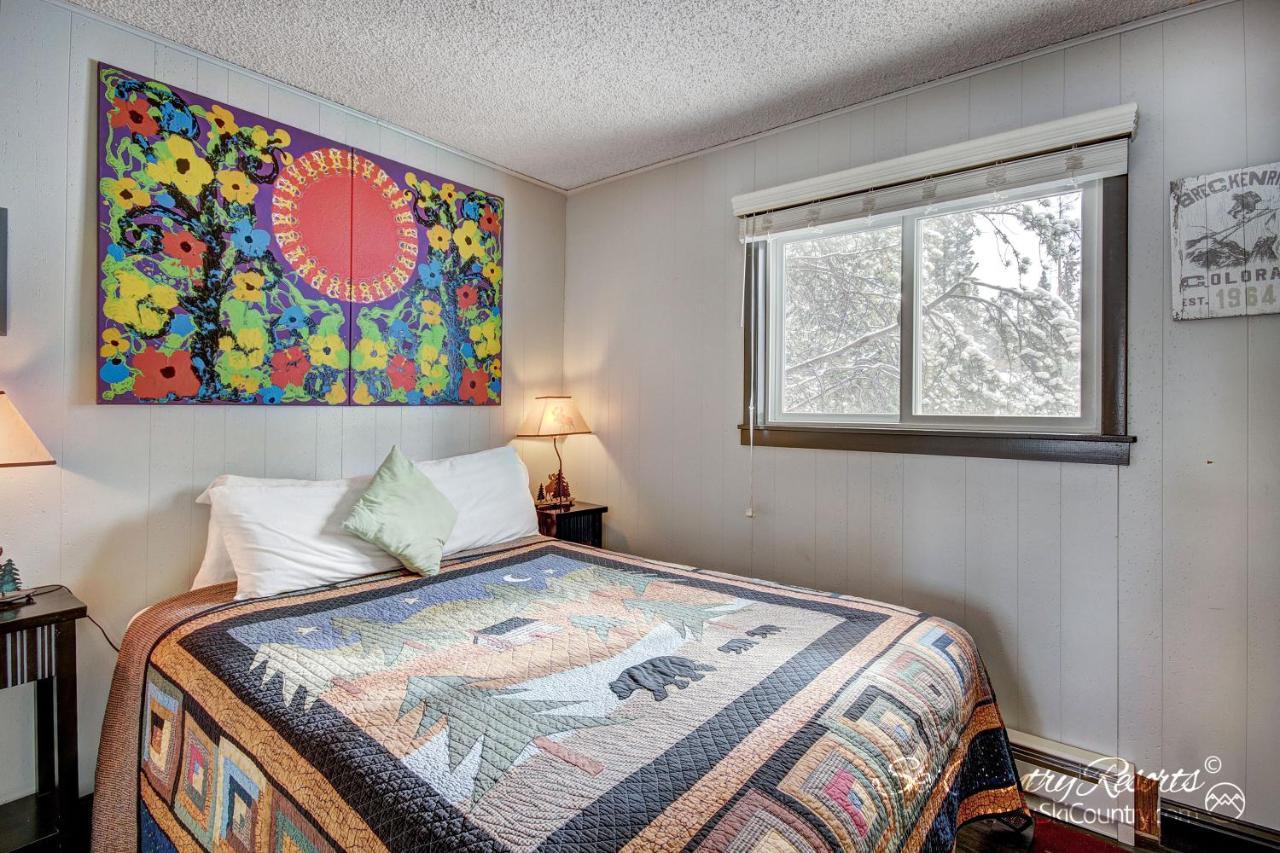 Petite Remodeled Corner Unit With Lots Of Light, Onsite Hot Tubs, Walk To Town Pm4A Apartment Breckenridge Exterior photo