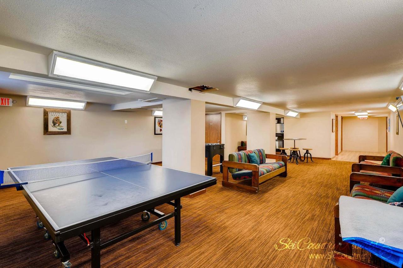 Petite Remodeled Corner Unit With Lots Of Light, Onsite Hot Tubs, Walk To Town Pm4A Apartment Breckenridge Exterior photo